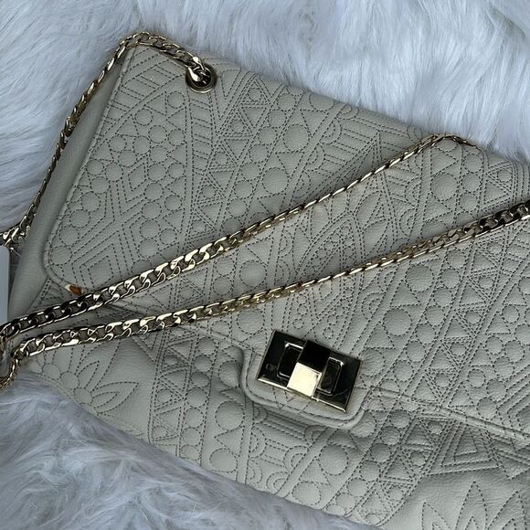 Charming Charlie faux leather flip lock chain shoulder bag NEW - Picture 2 of 8